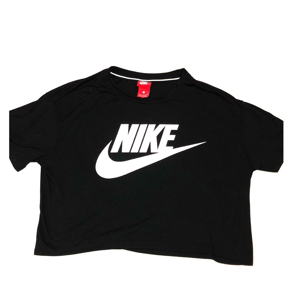Short Sleeve Nike Crop Top